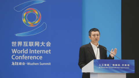 我在三线小城跑AI智习室代理的那些事：是风口还是“疯口”？