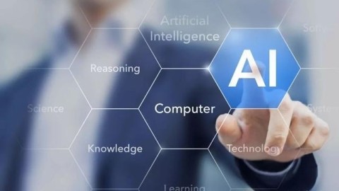 AI可以替代理财师吗？我劝你先别急着把存款交给机器人